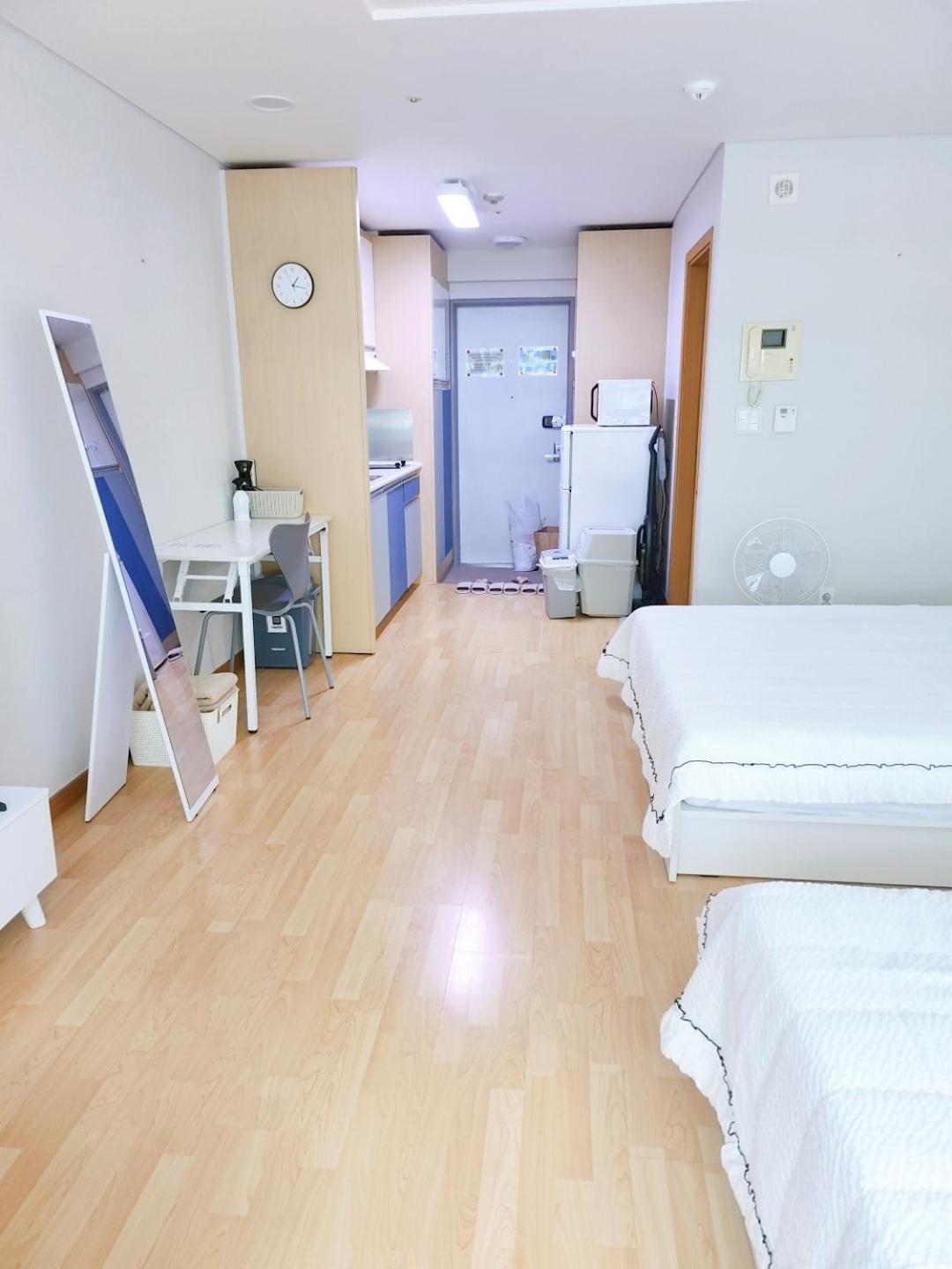 Hongdae Cleanhouse Otel Seul Dış mekan fotoğraf