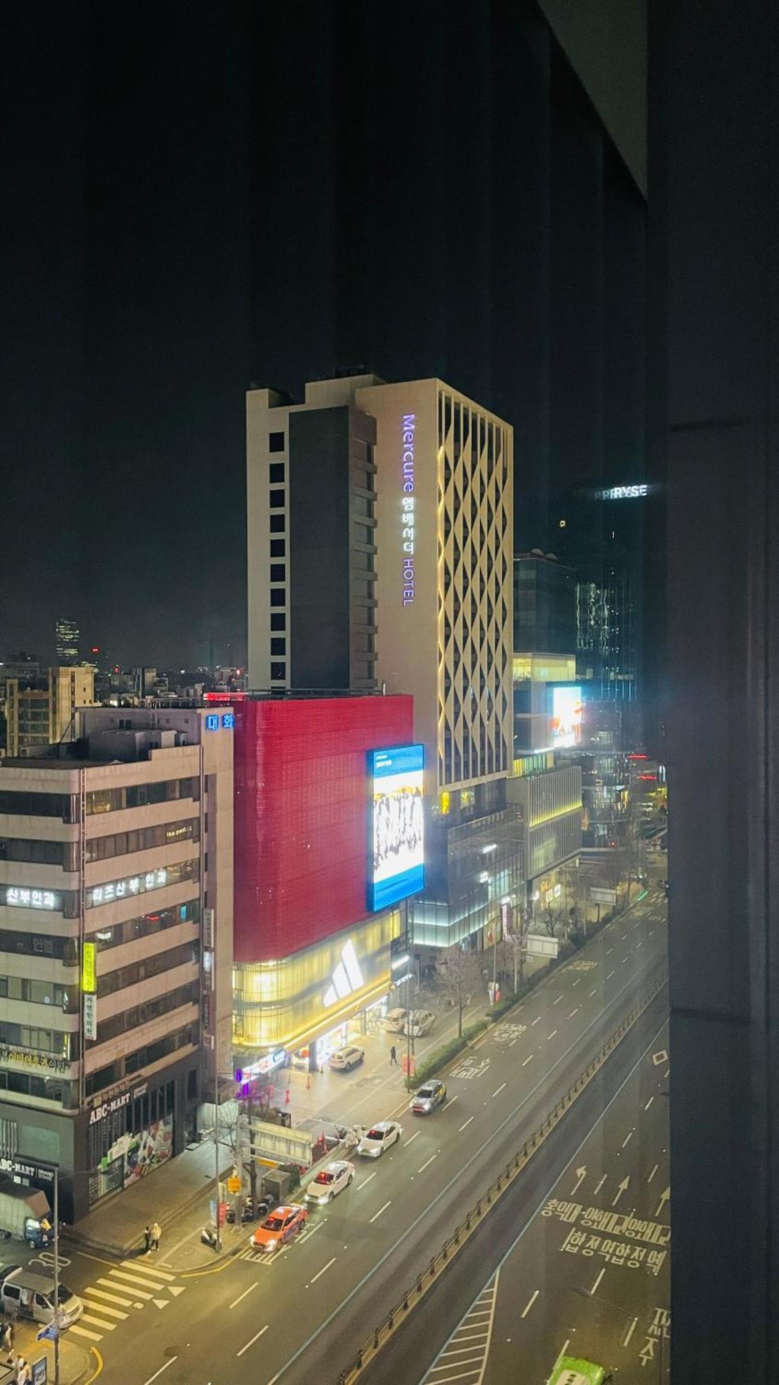 Hongdae Cleanhouse Otel Seul Dış mekan fotoğraf